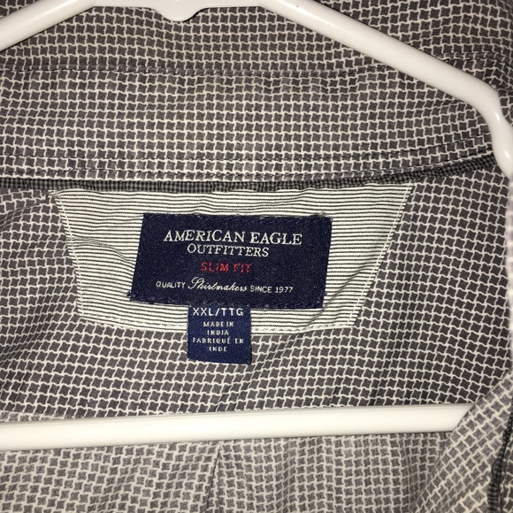 Long sleeved American Eagle brand button down - Picture 1 of 3